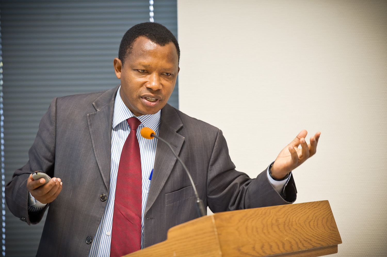 Léonidas Ndayisaba, Directeur de la Chaire Unesco/Cerfopax,  Université du Burundi