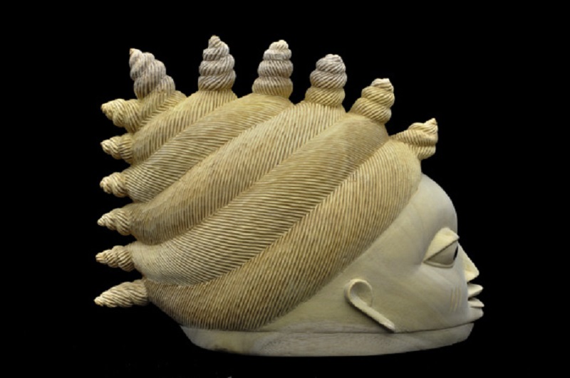 Sculpture masque de Kifouli Dossou © Charles Placide Dossou