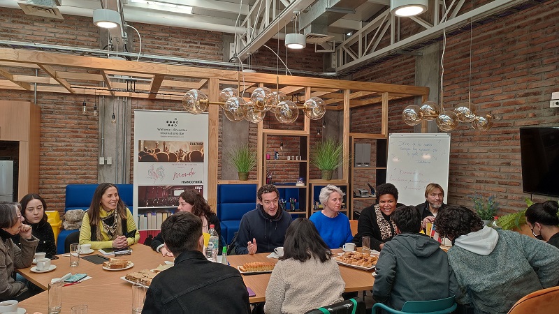 Déjeuner avec Isabelle Wéry et Thomas Gunzig auteurs de la FWB (c) DGWB au Chili