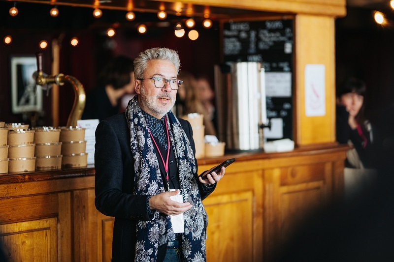 Alain Cofino Gomez, Directeur du Théâtre des Doms- Focus Pro Jeune Public 2023 © J. Van Belle - WBI Alain Cofino Gomez, Directeur du Théâtre des Doms- Focus Pro Jeune Public 2023 © J. Van Belle - WBI