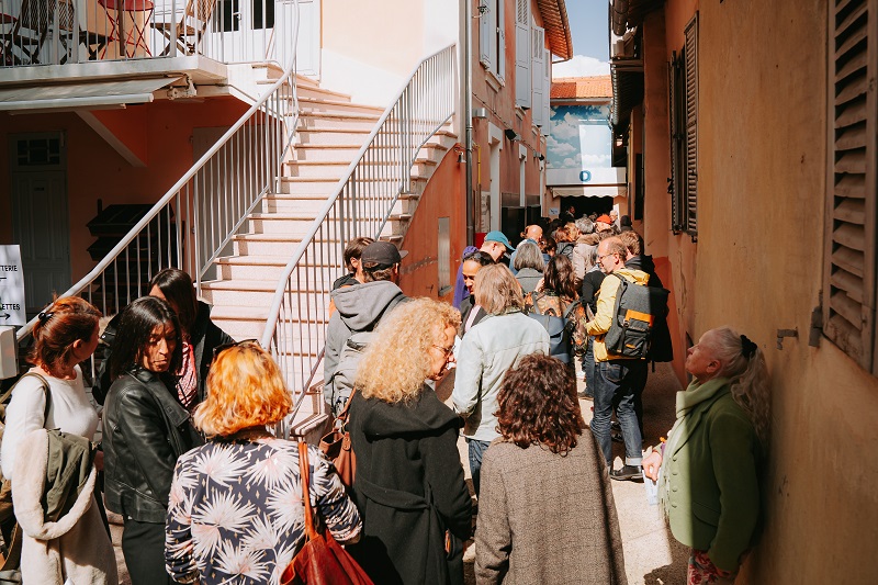 (c) J. Van Belle - WBI Théâtre des Doms