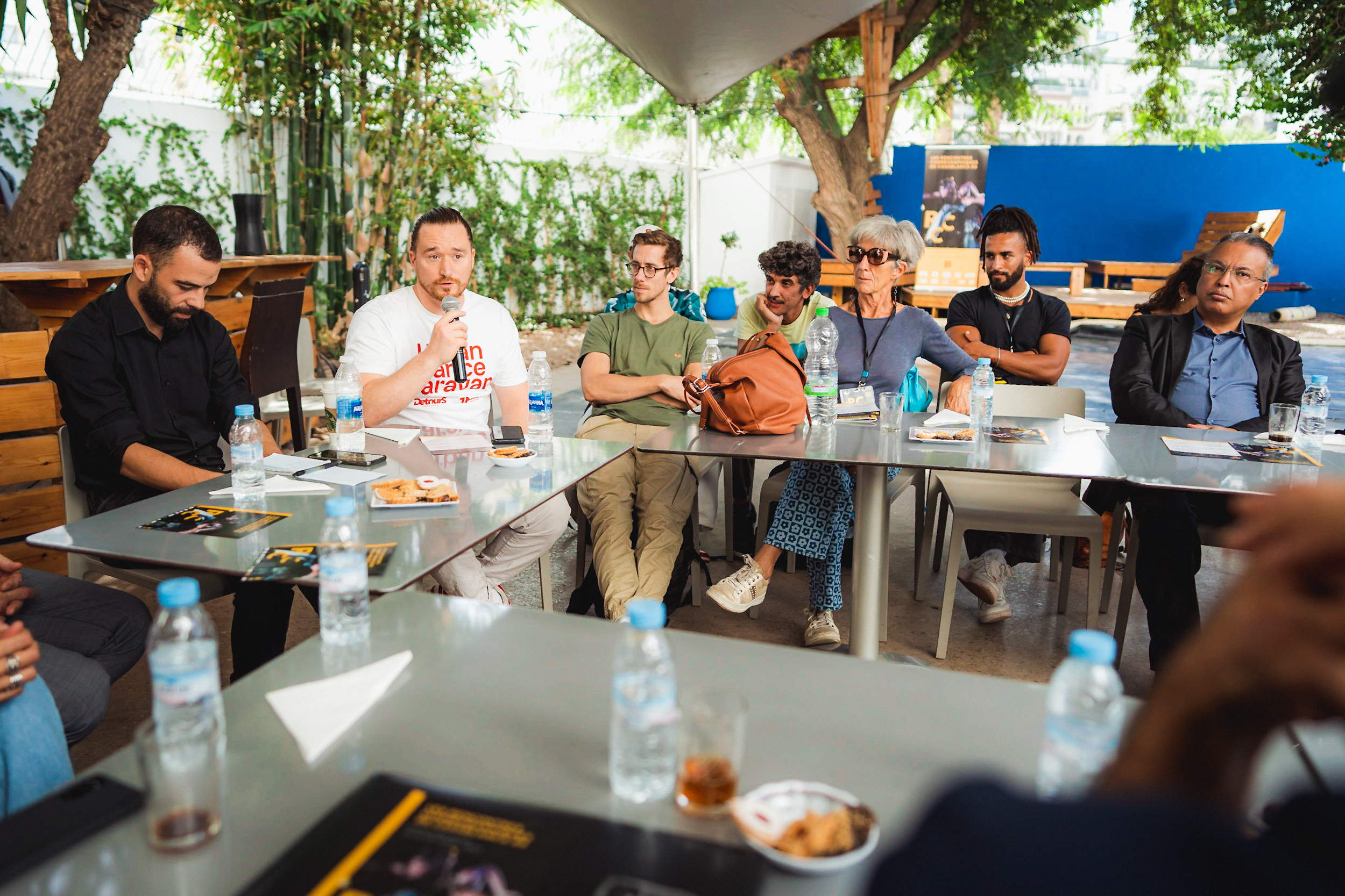 Les chorégraphes Milan Emmanuel et Julien Carlier lors de la rencontre professionnelle ©️ J. Van Belle - WBI Les chorégraphes Milan Emmanuel et Julien Carlier lors de la rencontre professionnelle