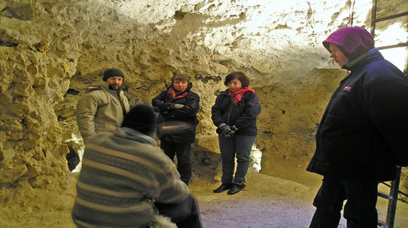 ©JL Dubois, minières néolithiques de Spiennes Minières néolithiques de Spiennes