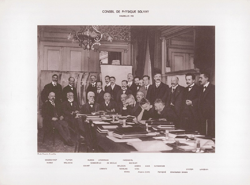 Premier Conseil de physique Solvay photographie de groupe - 1911 (c) Archives de l'ULB et Solvay Institutes