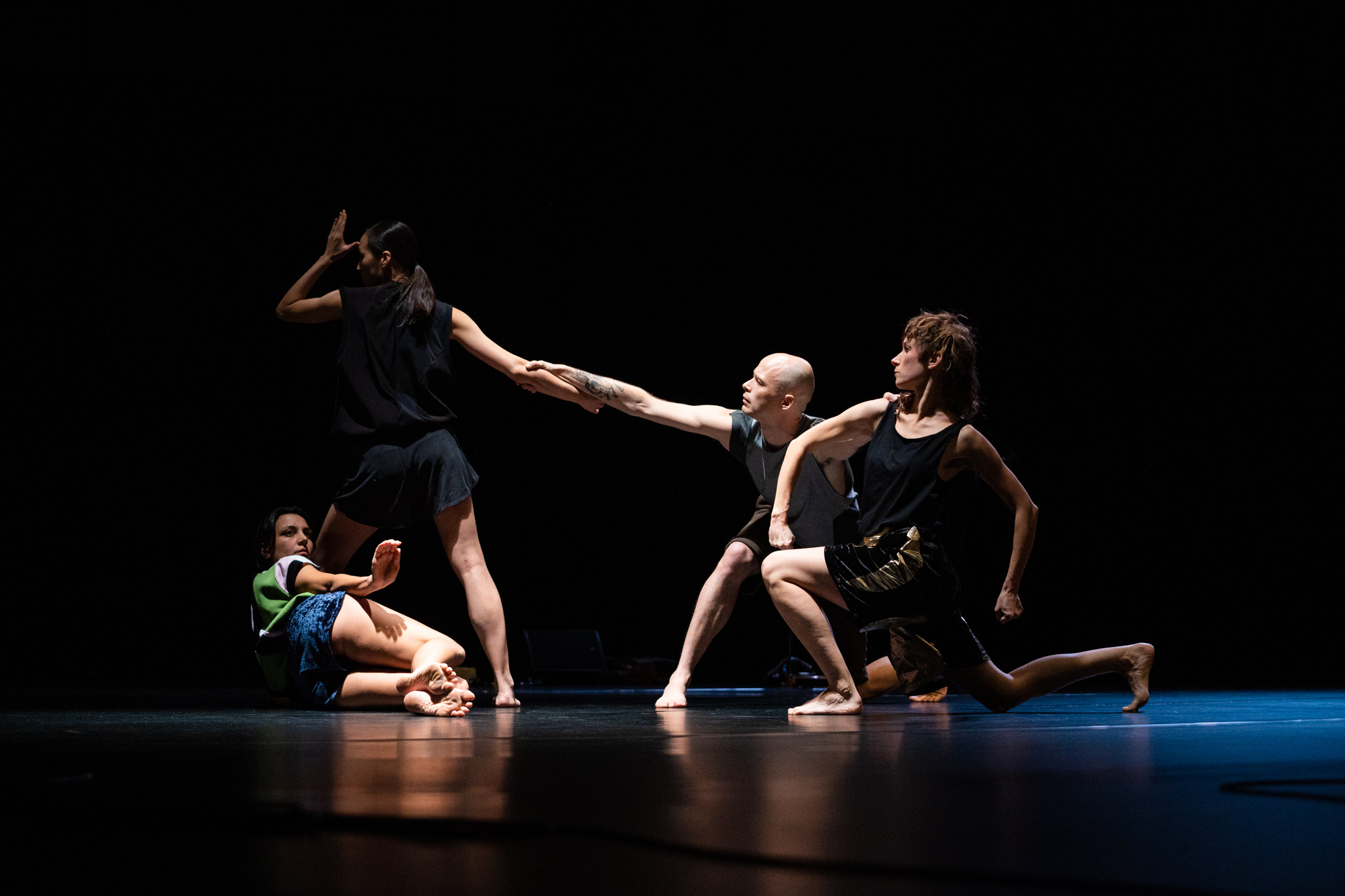 "Fruit Tree" par Lara Barsacq (c) J. Van Belle - WBI "Fruit Tree" par Lara Barsacq (c) J. Van Belle - WBI