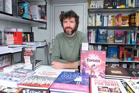 Mathieu Burniat en séance de dédicaces © Gustavo Valiente