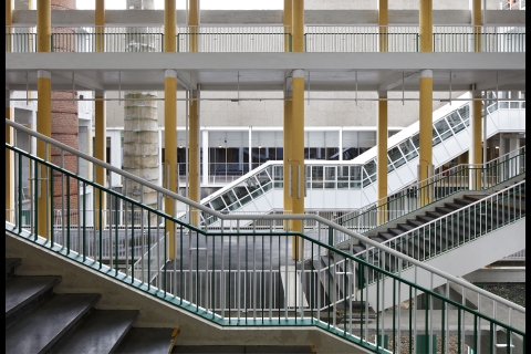 Palais des Expositions de Charleroi ©️ Filip Dujardin