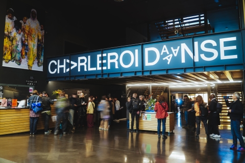 Charleroi Danse ©️ J. Van Belle - WBI