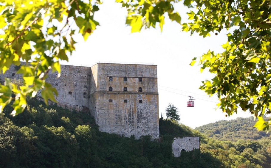 (c) CGT-Arnaud Siquet-Fort de Huy