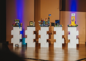 Photo des résultats de la compétition "Interreg Brick Masters" lors de l'événement annuel du Programme Interreg France-Wallonie-Vlaanderen