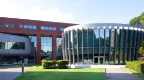 (c) Académie internationale de droit de La Haye (c) Académie internationale de droit de La Haye