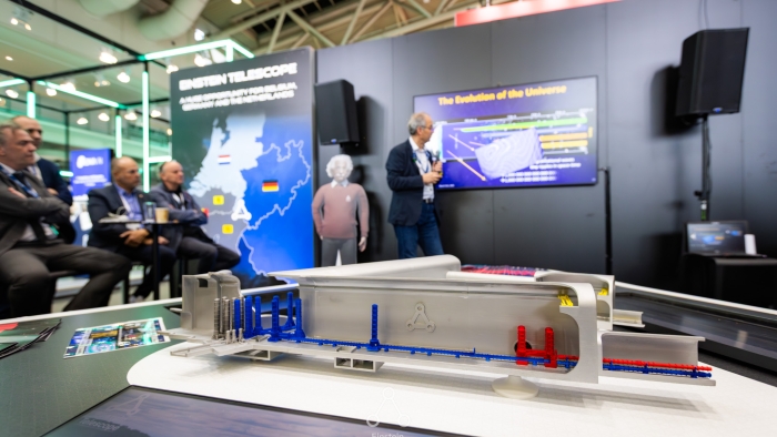 Présentation du projet du Télescope Einstein à la Hanover Messe 2025 © E. Meunier - WBI